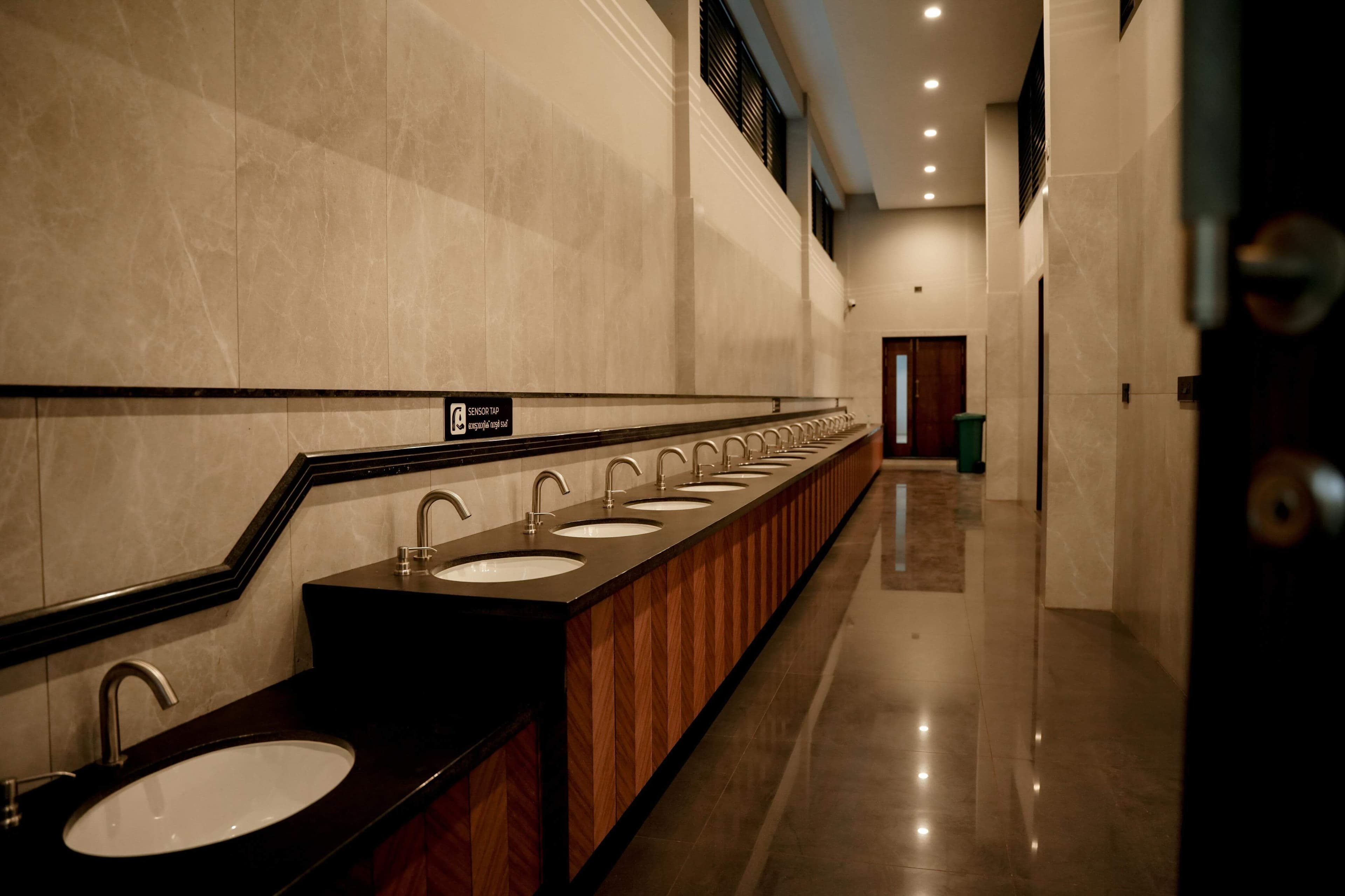 Rozia Gallery 6